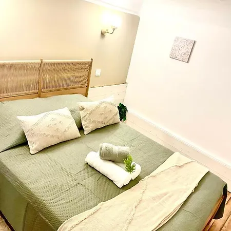 Spacious Loft, Duplex, Old Town, 3 Bedrooms - Easy Check-in * Nice