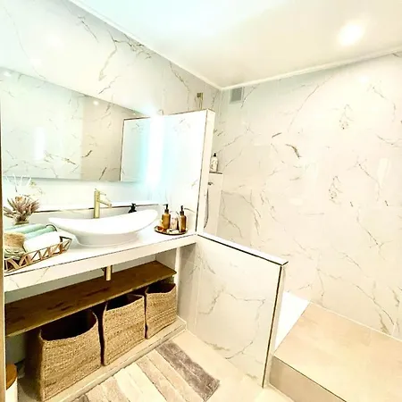 Spacious Loft, Duplex, Old Town, 3 Bedrooms - Easy Check-in * Nice